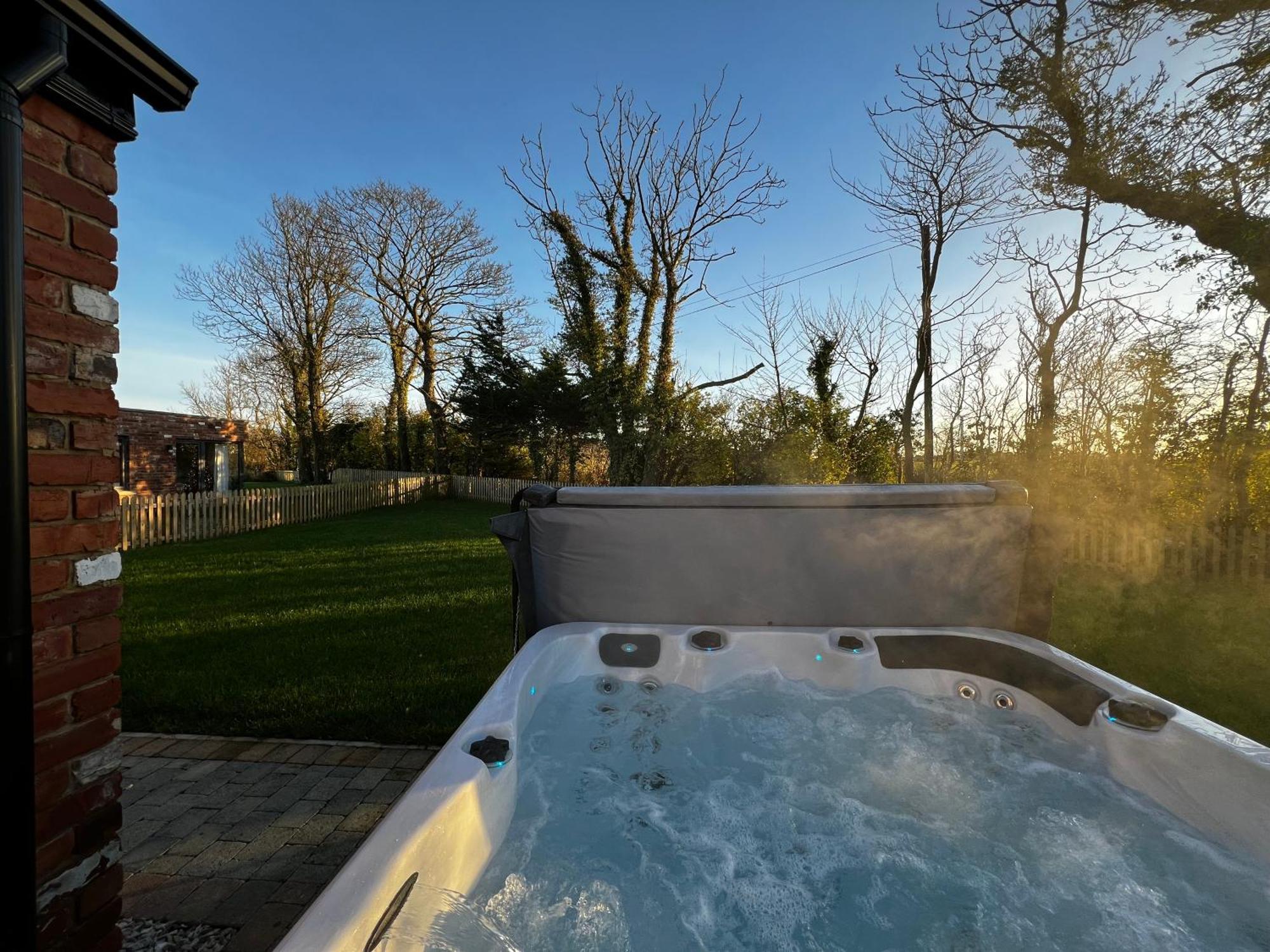 The Farmhouse At Corrstown Village Portrush Eksteriør bilde